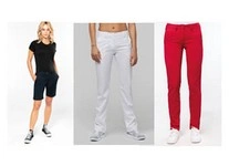 Pantalones y otros productos para el invierno, para publicitar tu empresa con regalos prácticos. 