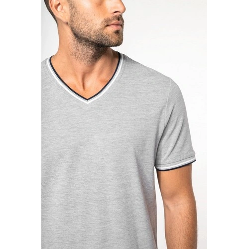 Camiseta de punto piqué con cuello de pico de hombre
