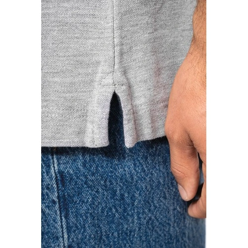 Camiseta de punto piqué con cuello de pico de hombre