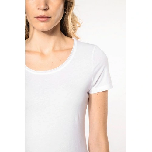 Camiseta orgánica con cuello sin costuras y manga corta mujer