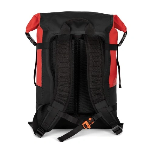 Mochila impermeable con correas de compresión