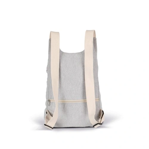 Mochila reciclada con bolsillo trasero