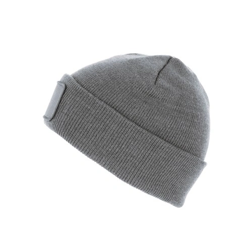 Gorro reciclado con parche