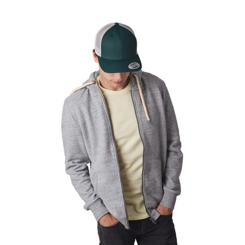 Gorra Trucker modelo retro - 6 paneles