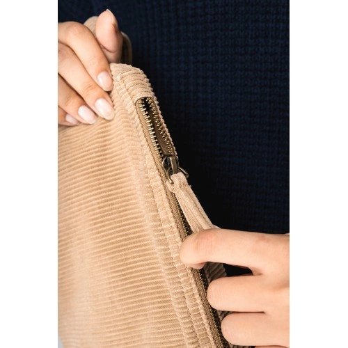 Estuche ecorresponsable efecto lavado de pana