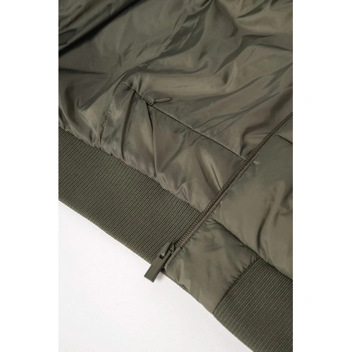 Chaqueta acolchada ecorresponsable con cuello tipo beisbolera unisex