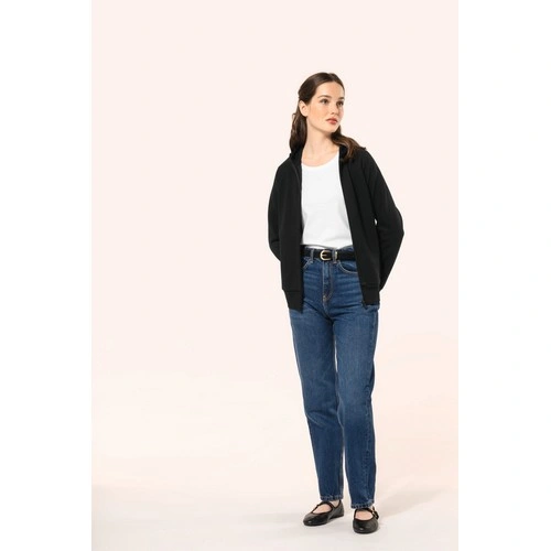 Chaqueta con cremallera y capucha mujer