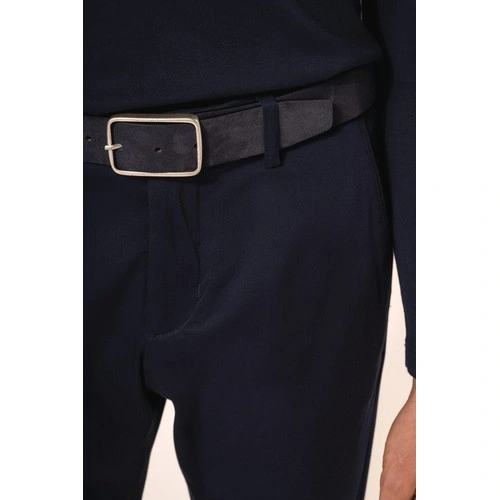 Cinturón cuero aterciopelado hombre