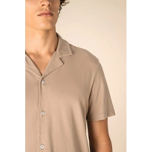 Camisa ecorresponsable efecto lavado de punto jersey manga corta con cuello bowling hombre