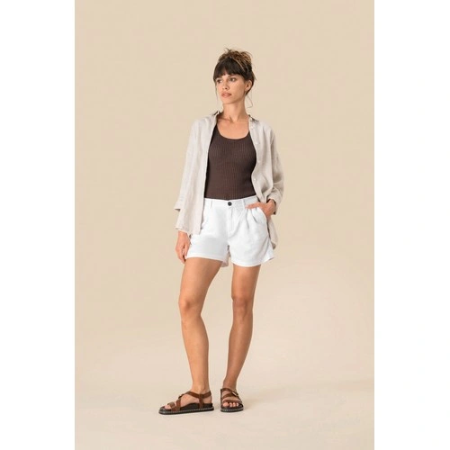 Short de lino mujer