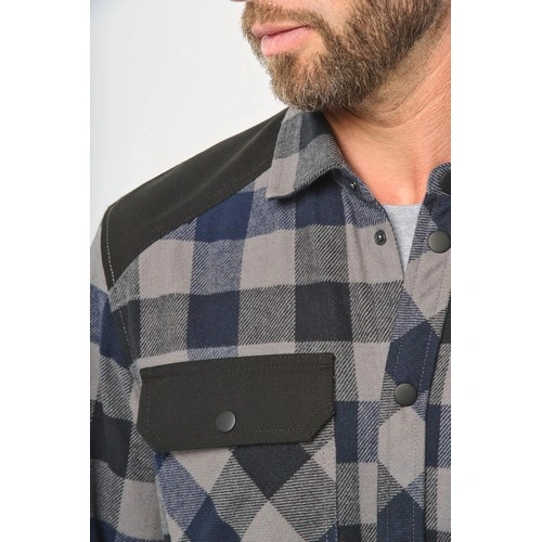 Camisa a cuadros con bolsillos