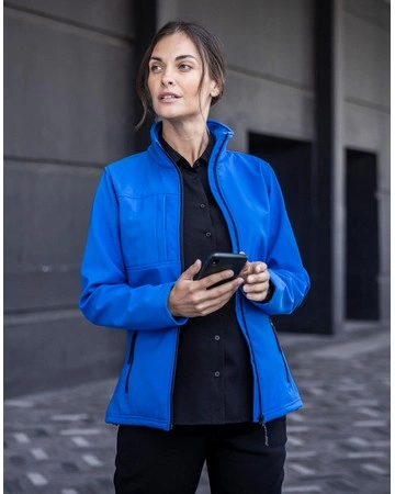 Chaqueta softshell mujer regatta impermeable